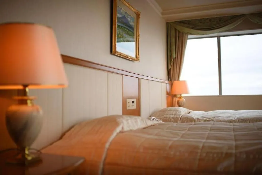 Grand Hotel New Oji Tomakomai 2*,