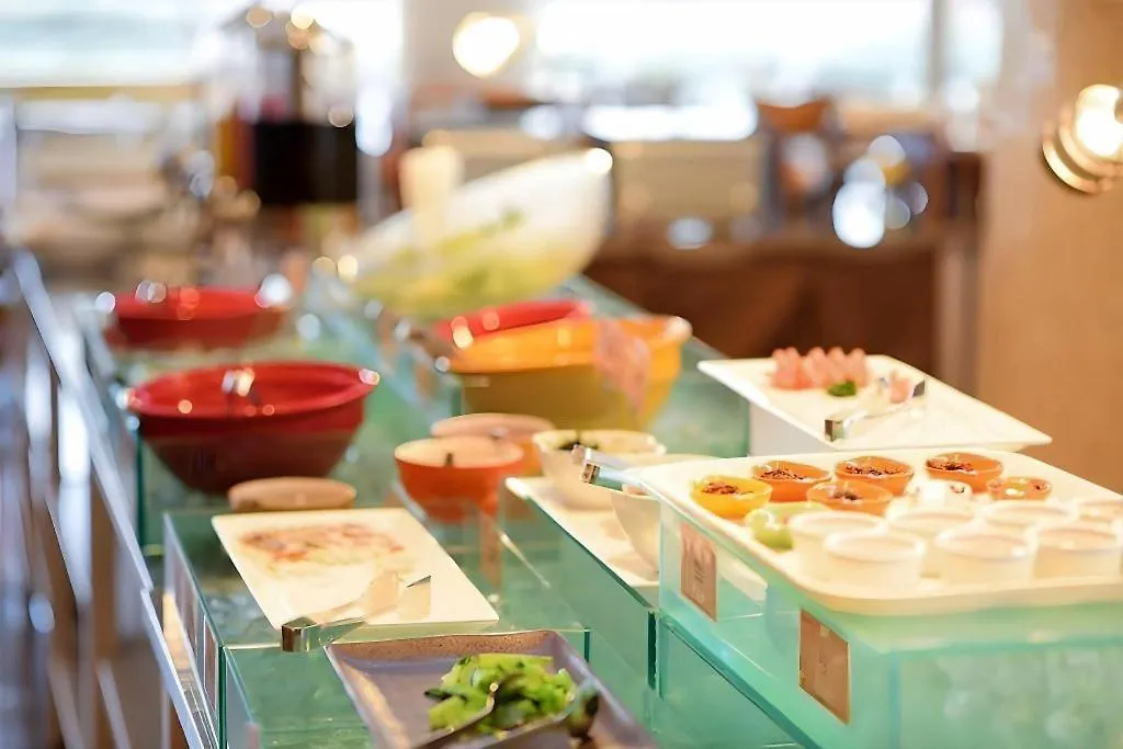 Grand Hotel New Oji Tomakomai Japonya